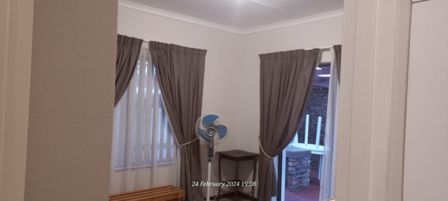 3 Bedroom Property for Sale in Deoville Park Western Cape